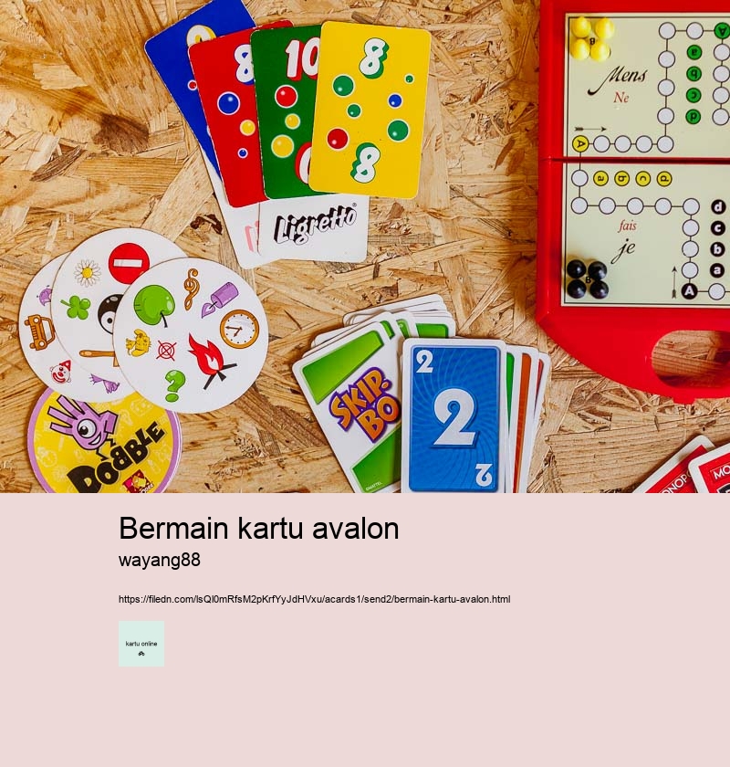 main kartu domino